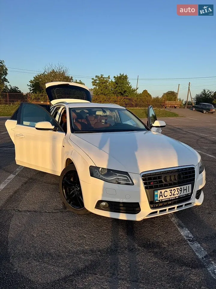 Audi A4 2009 photo 3