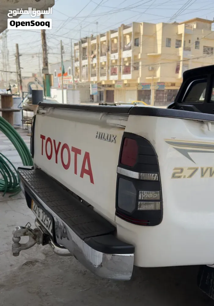 Toyota Hilux 2014 photo 4