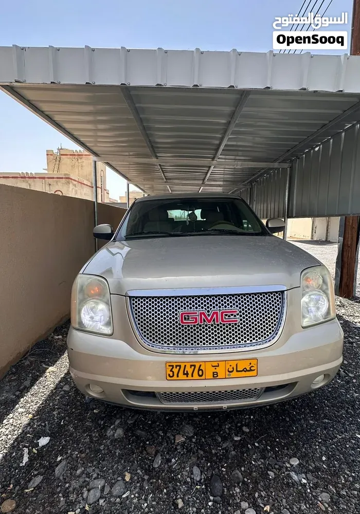 GMC Yukon Denali 2012 photo 5