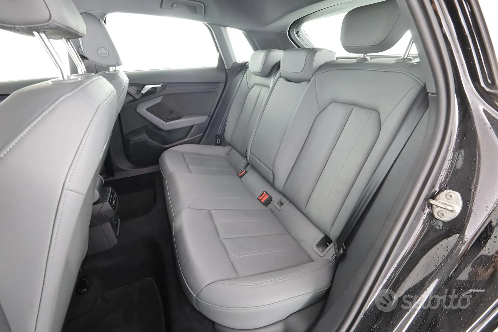 Audi A3 2023 photo 3