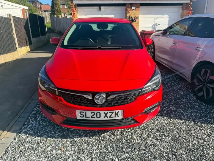 Vauxhall Astra 2020 photo 3