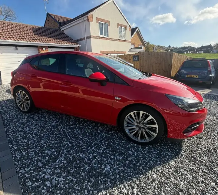 Vauxhall Astra 2020 photo 4