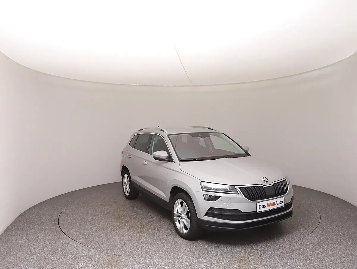 Skoda Karoq 2021 photo 2