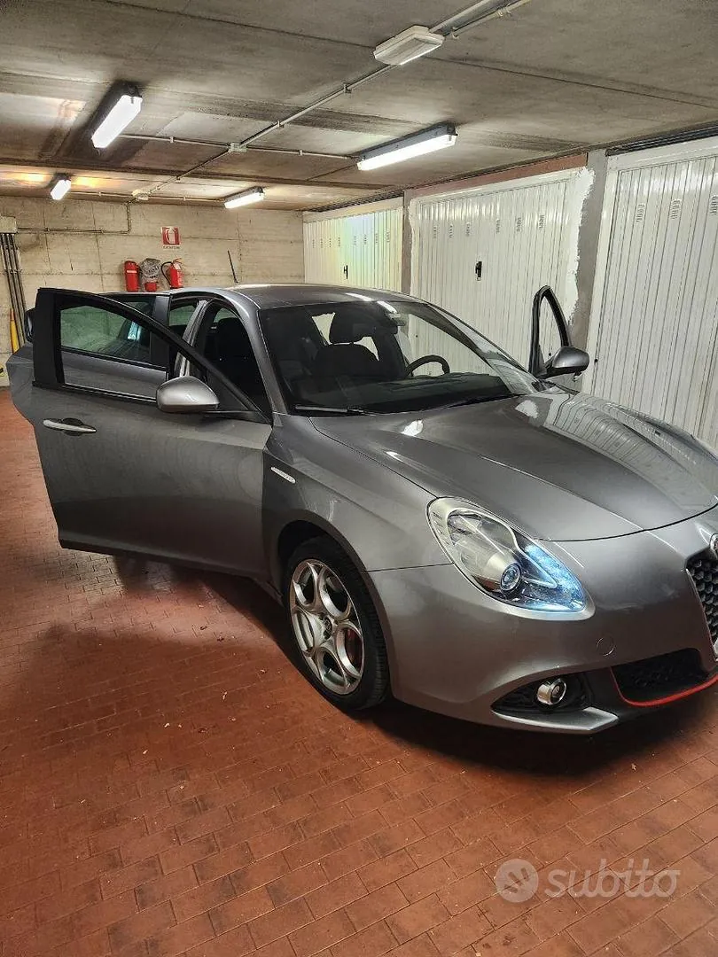 Alfa Romeo Giulietta 2018 photo 3