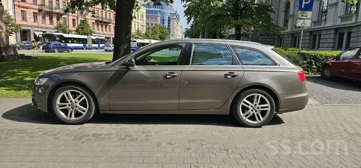 Audi A6 2011 photo 3