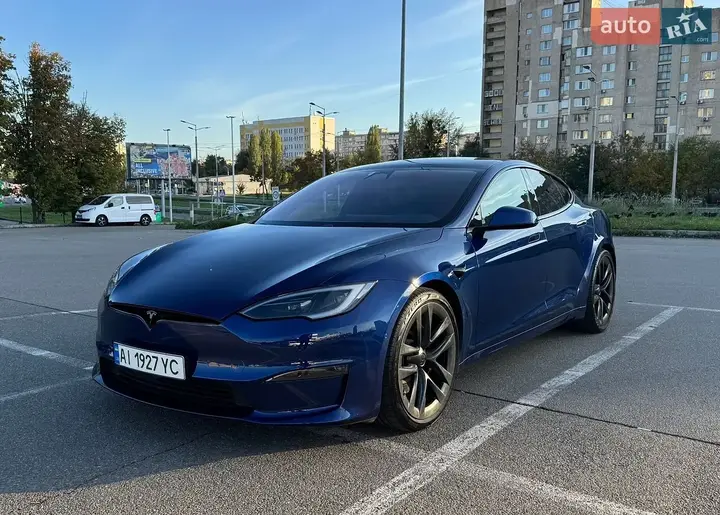 Tesla Model S 2021 photo 2