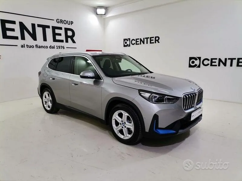 BMW Ix1 2023 photo 3