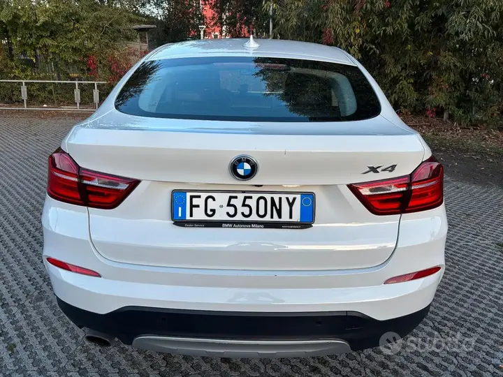 BMW X4 2016 photo 4