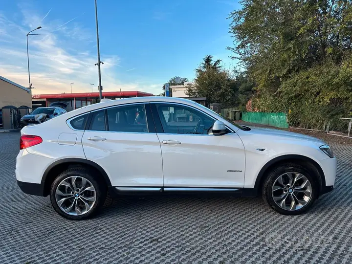 BMW X4 2016 photo 3