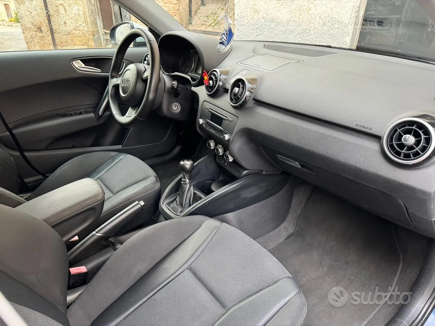 Audi A1 2012 photo 5