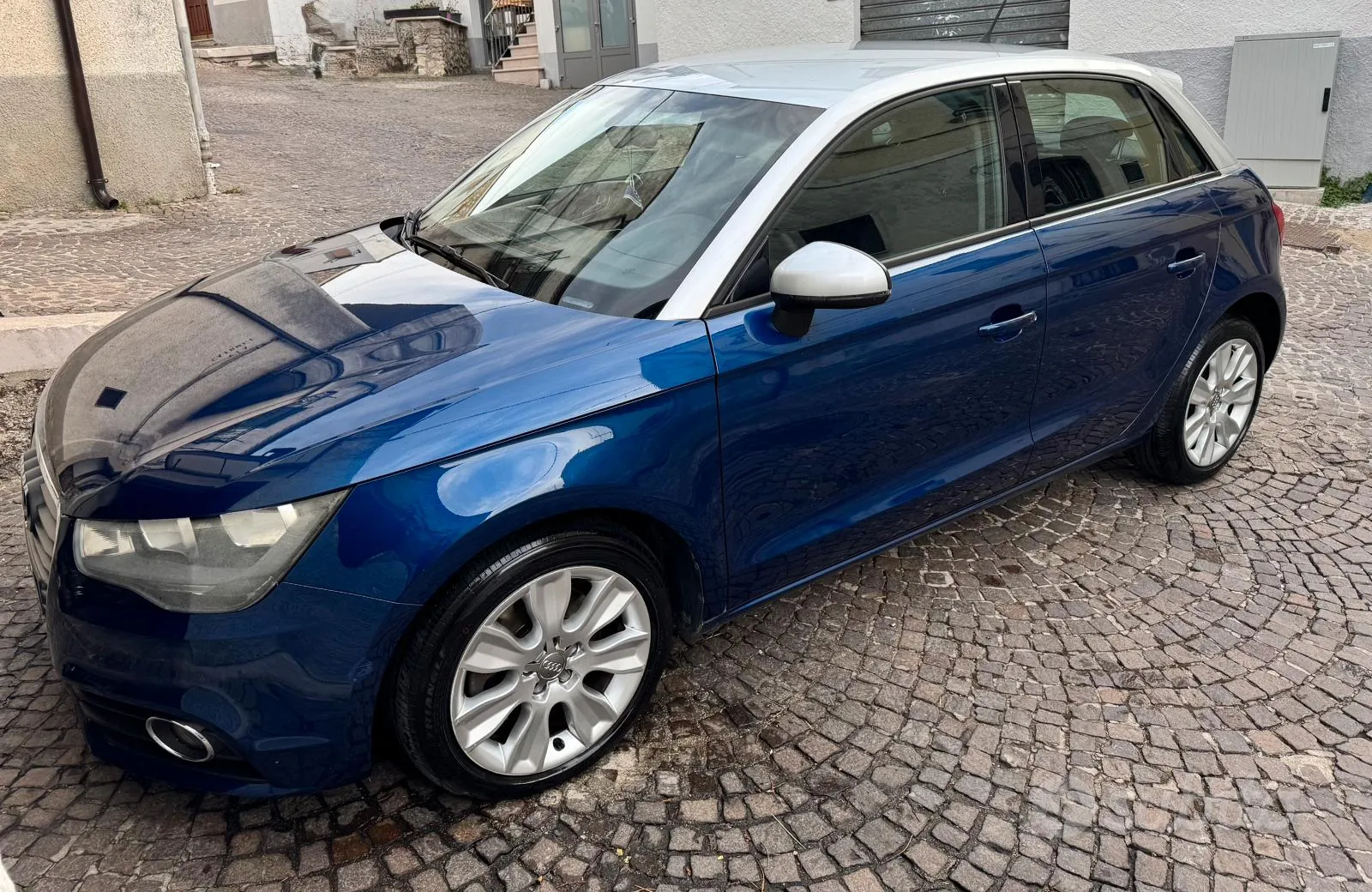 Audi A1 2012 photo 2