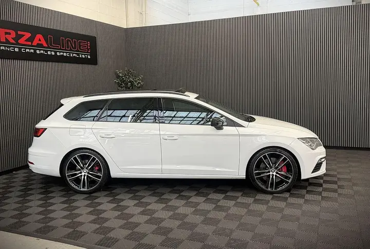 Seat Leon 2017 photo 3