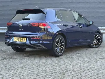 Volkswagen Golf 2021 photo 2