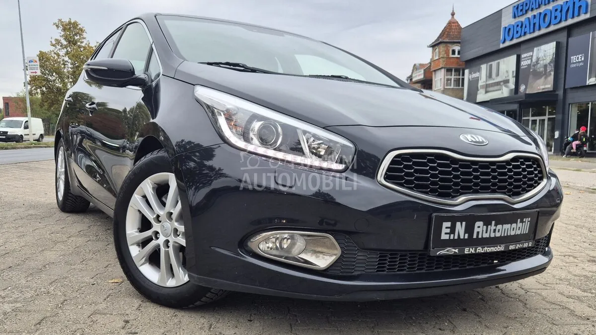 Kia Ceed 2015 photo 3