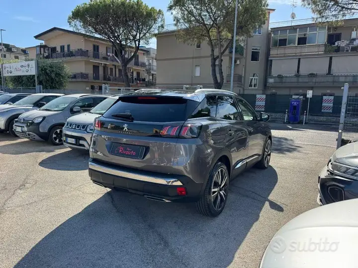 Peugeot 3008 2022 photo 5