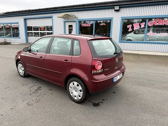 Volkswagen Polo 2007 photo 2