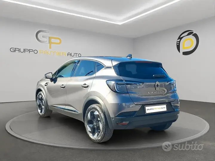 Renault Captur 2026 photo 4
