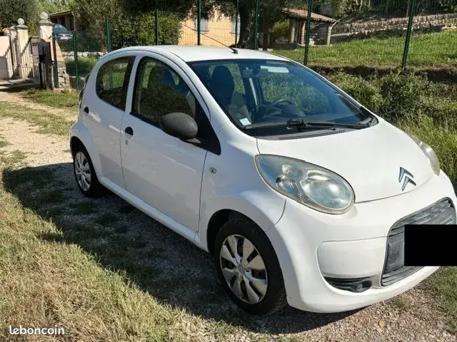 Citroen C1 2010 photo 2