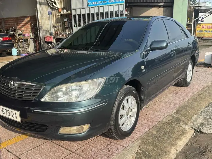 Toyota Camry 2004 photo 2