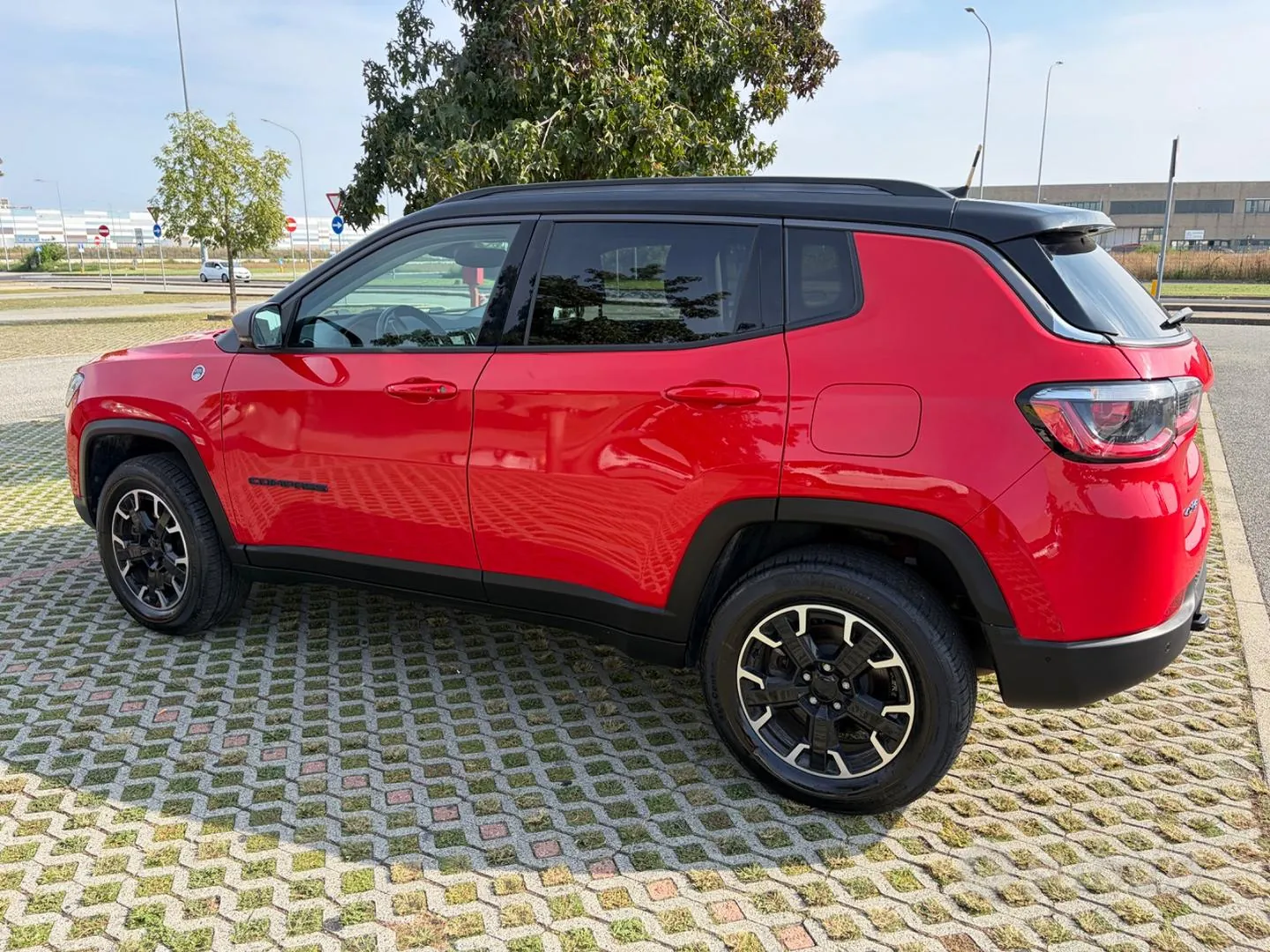 Jeep Compass 2021 photo 2