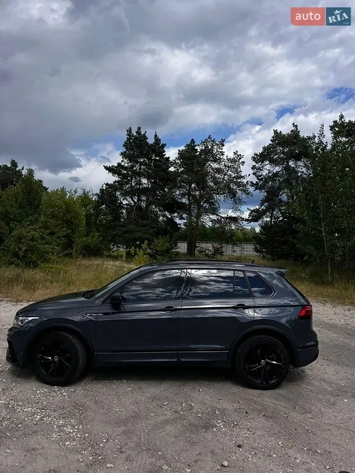 Volkswagen Tiguan 2021 photo 3