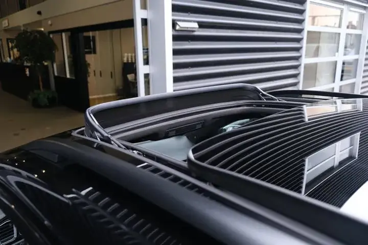 Volkswagen T-Roc 2021 photo 3