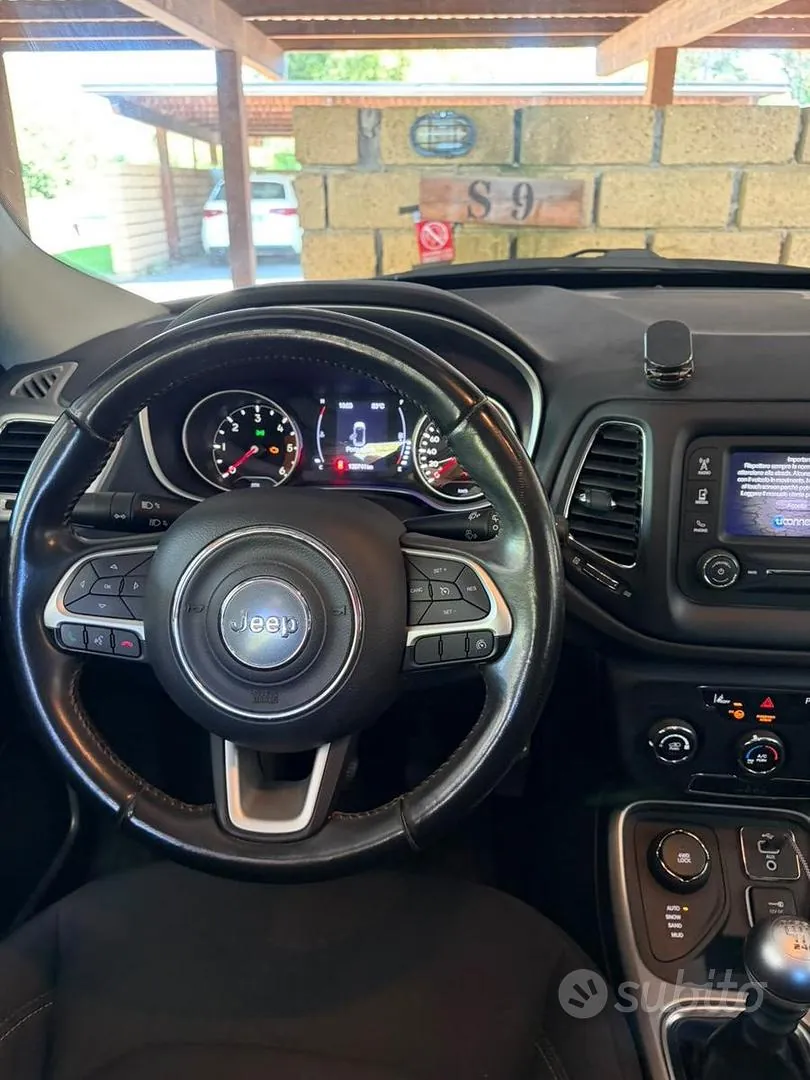 Jeep Compass 2018 photo 4