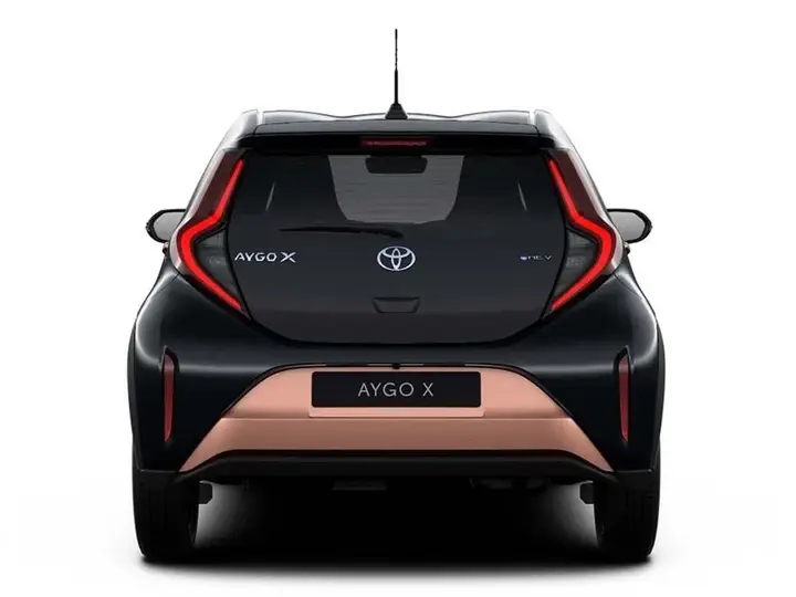 Toyota Aygo X photo 5