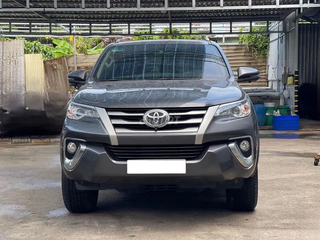 Toyota Fortuner 2017 photo 2