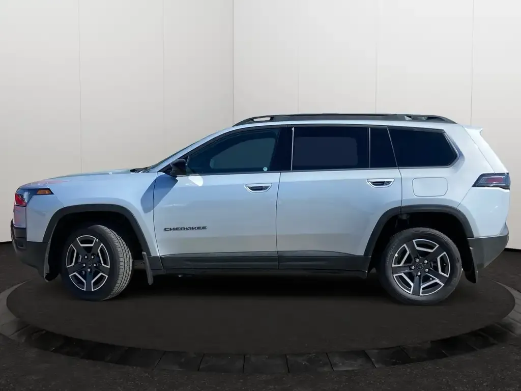Jeep Cherokee 2026 photo 2