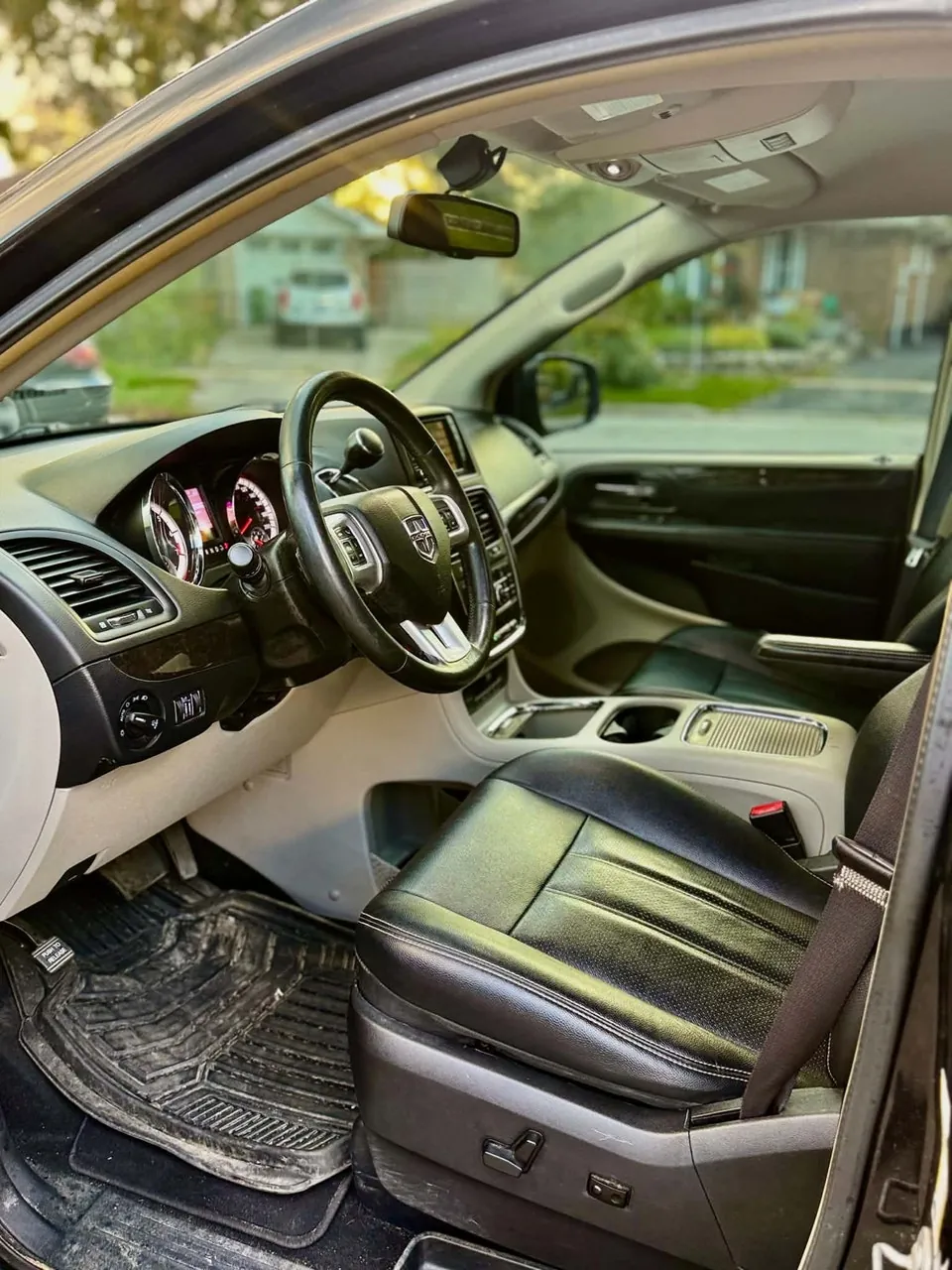 Dodge Grand Caravan 2016 photo 5