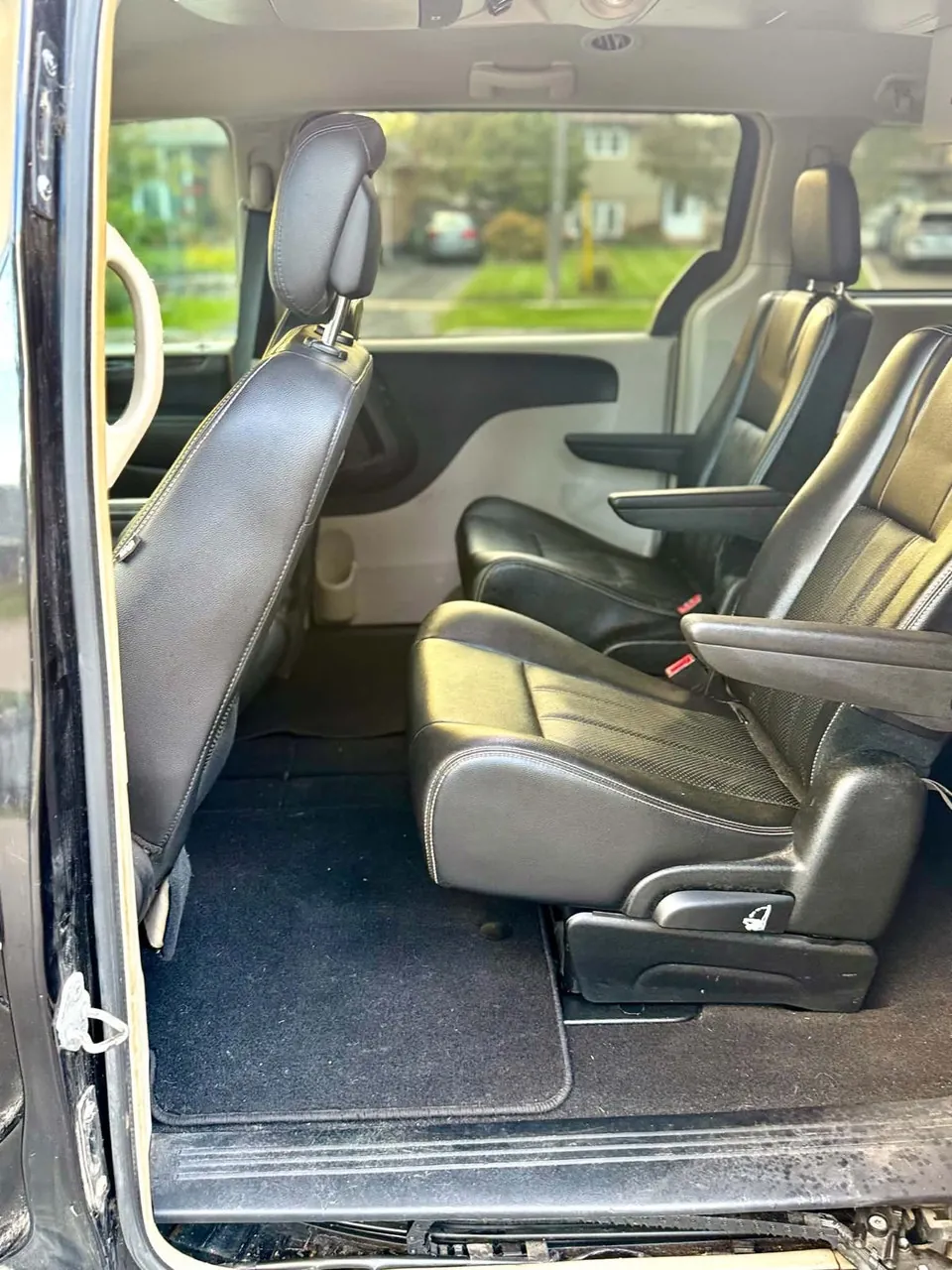 Dodge Grand Caravan 2016 photo 4