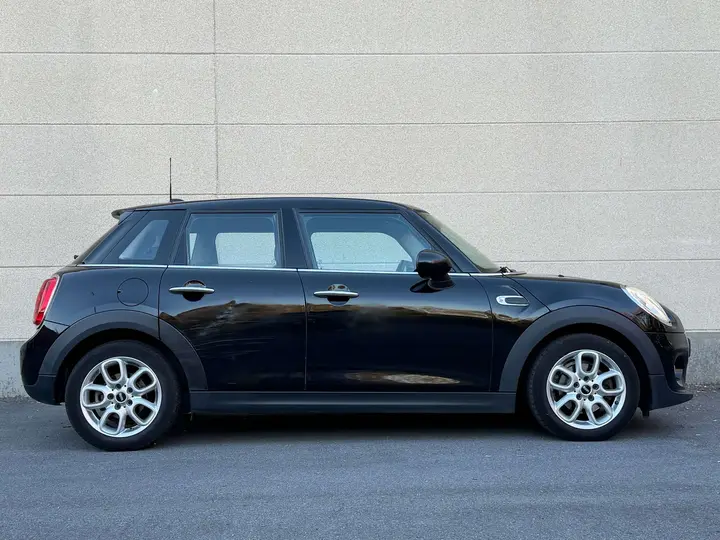 Mini Cooper 2016 photo 2