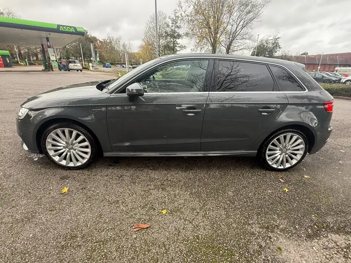 Audi A3 2018 photo 4