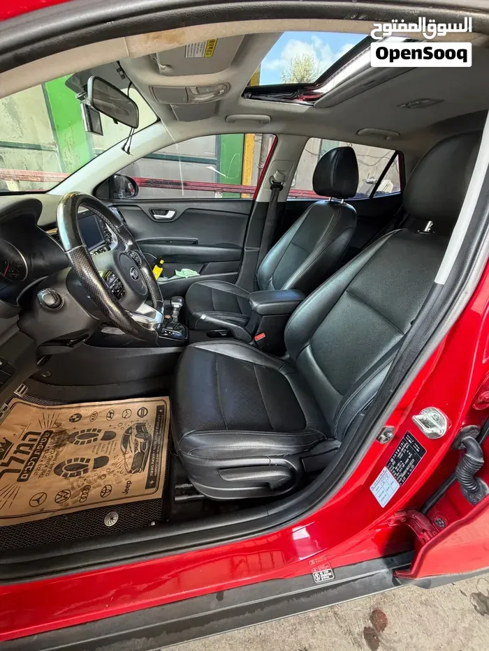 Kia Stonic 2018 photo 4