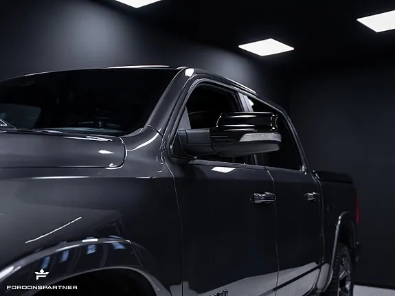 Dodge Ram 1500 2021 photo 3