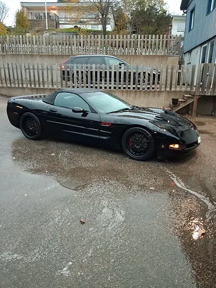 Chevrolet Corvette 2000 photo 4