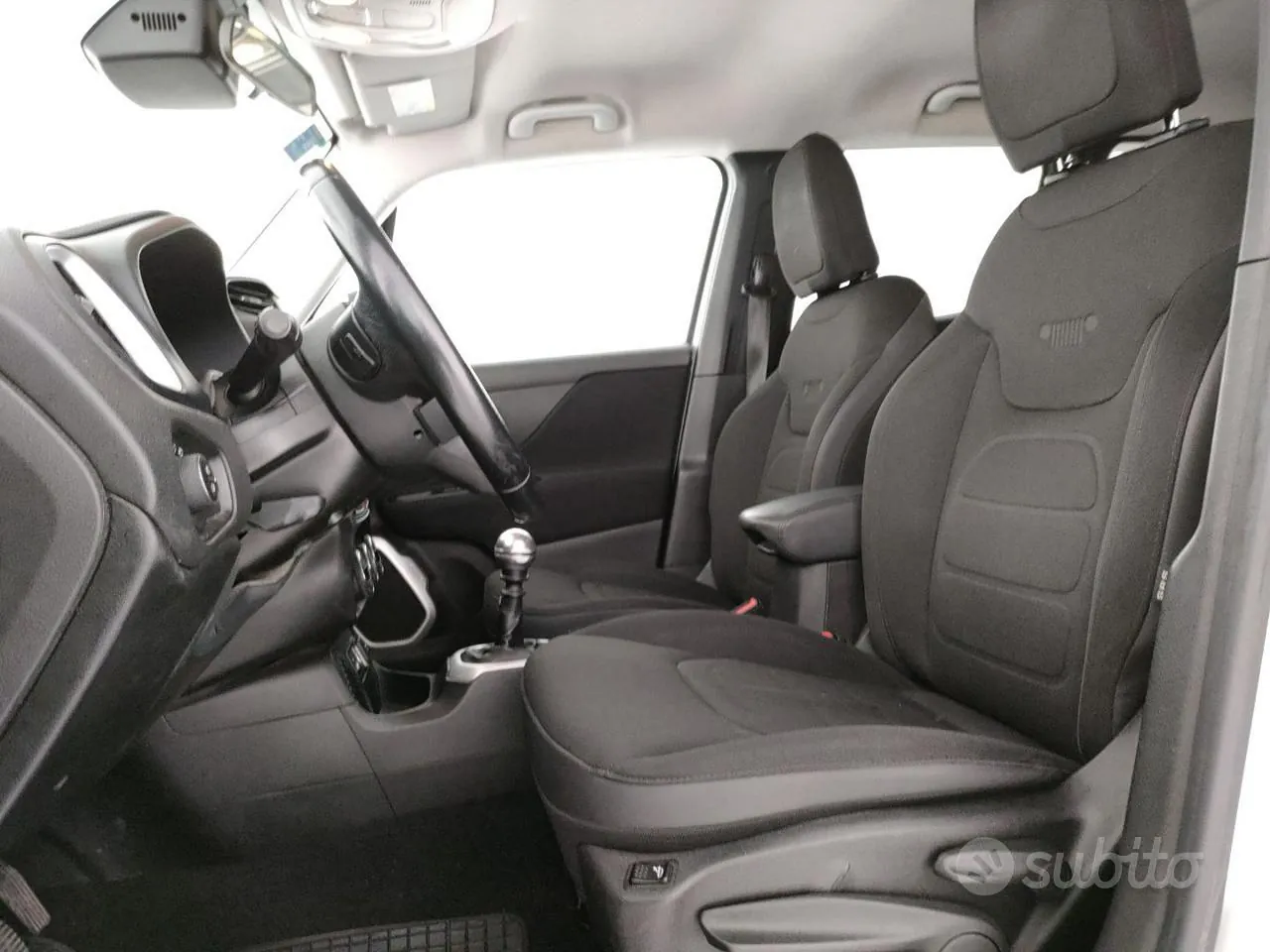 Jeep Renegade 2014 photo 5