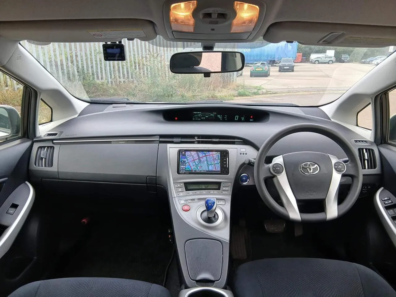 Toyota Prius 2012 photo 5