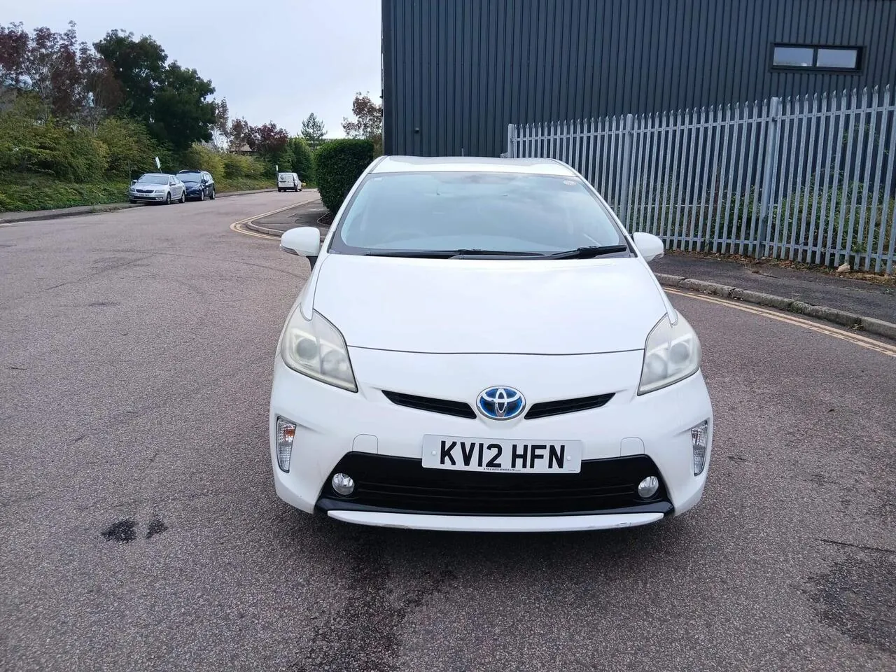 Toyota Prius 2012 photo 2