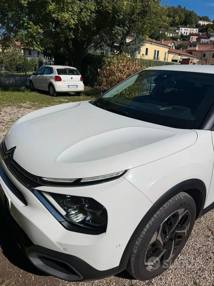 Citroen C4 2022 photo 3