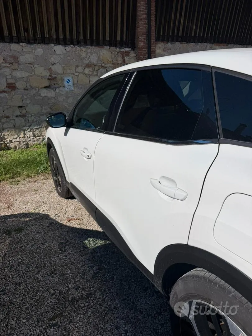Citroen C4 2022 photo 4