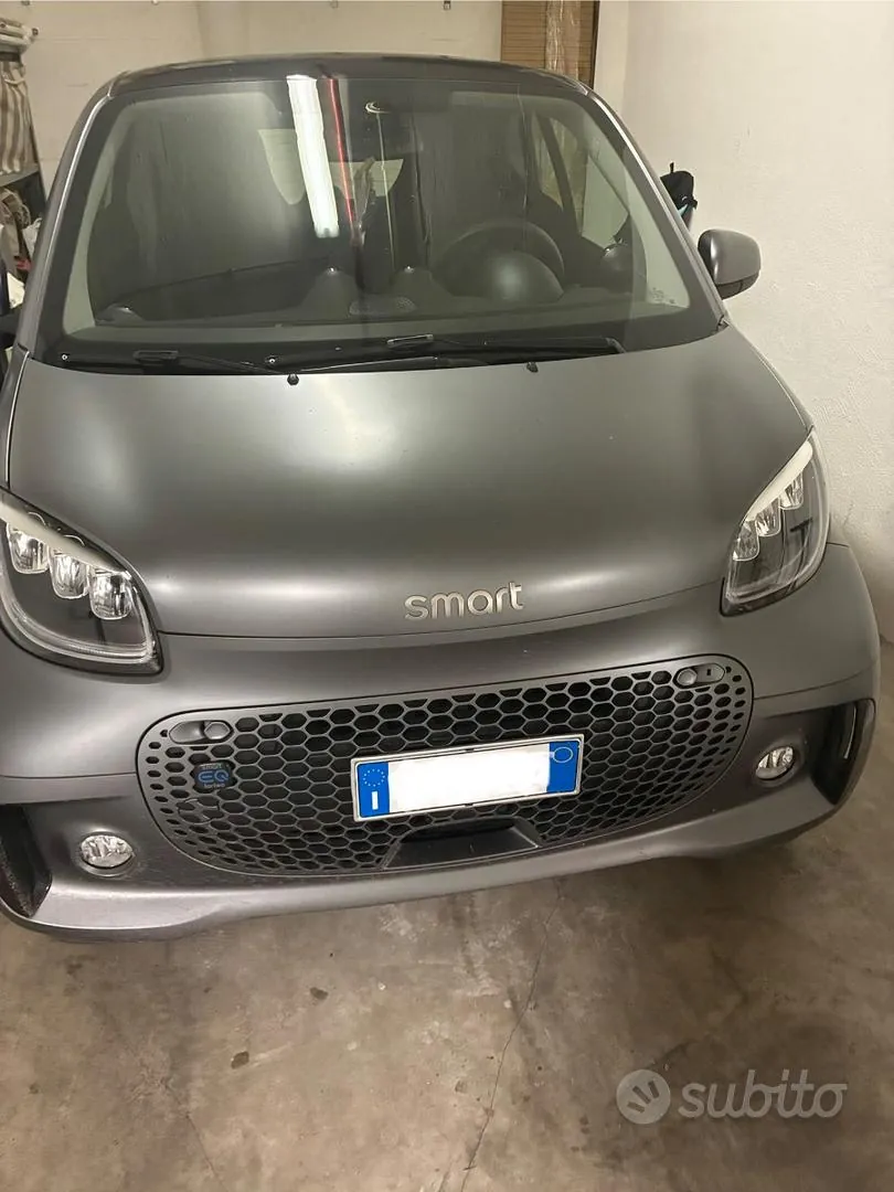 Smart Eq Fortwo 2023 photo 2