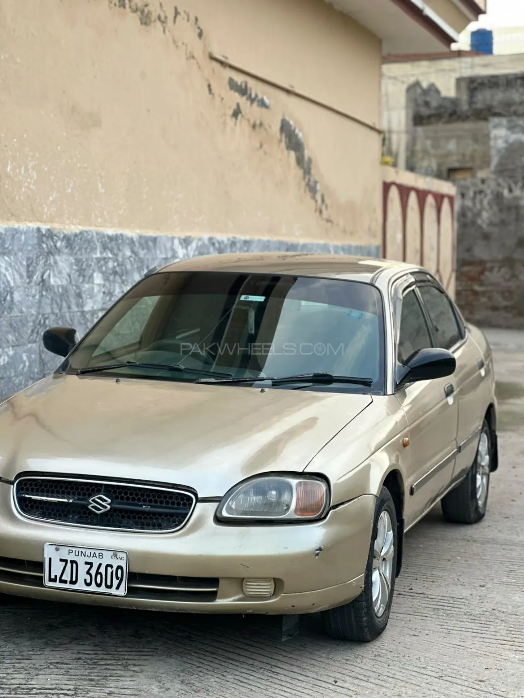 Suzuki Baleno
