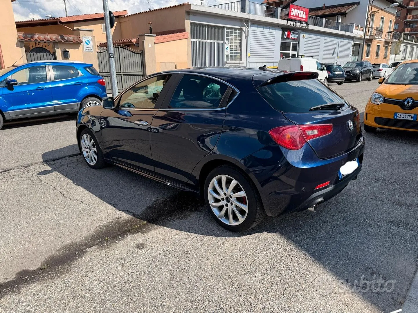 Alfa Romeo Giulietta 2012 photo 2