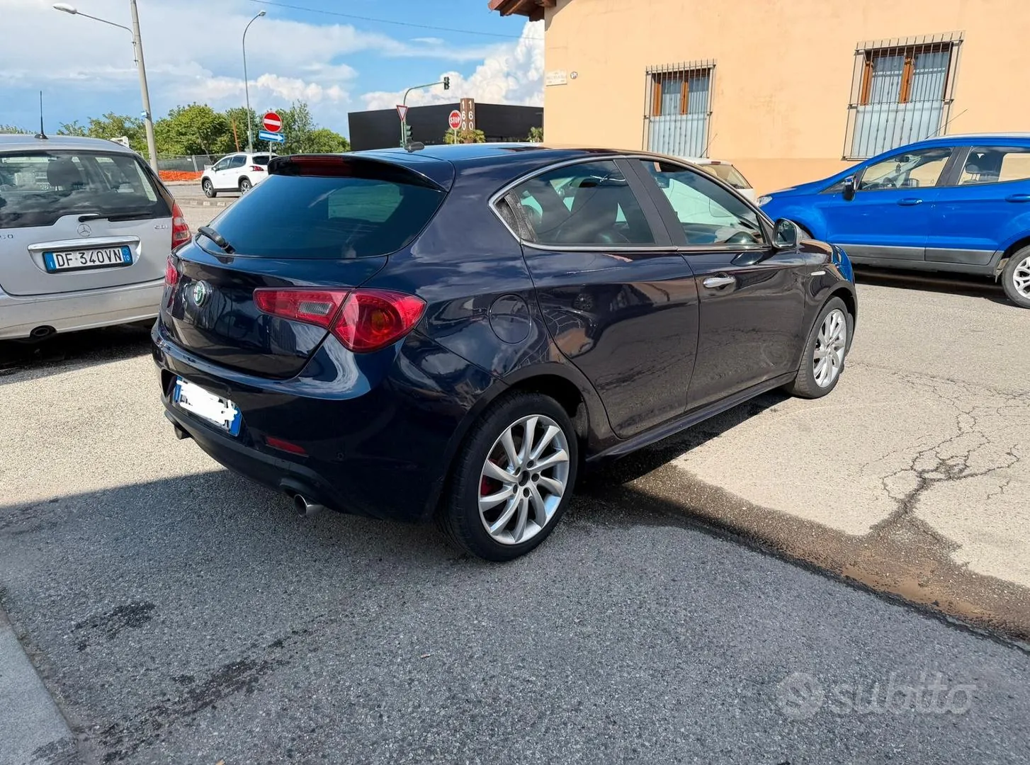 Alfa Romeo Giulietta 2012 photo 3