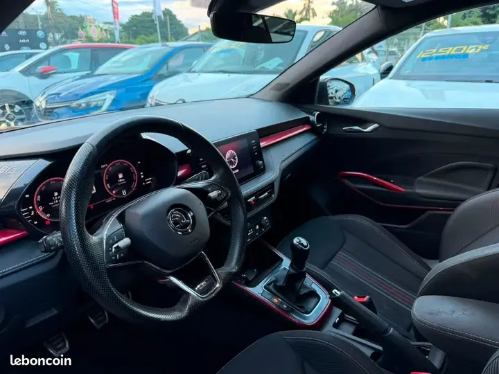 Skoda Fabia 2023 photo 5
