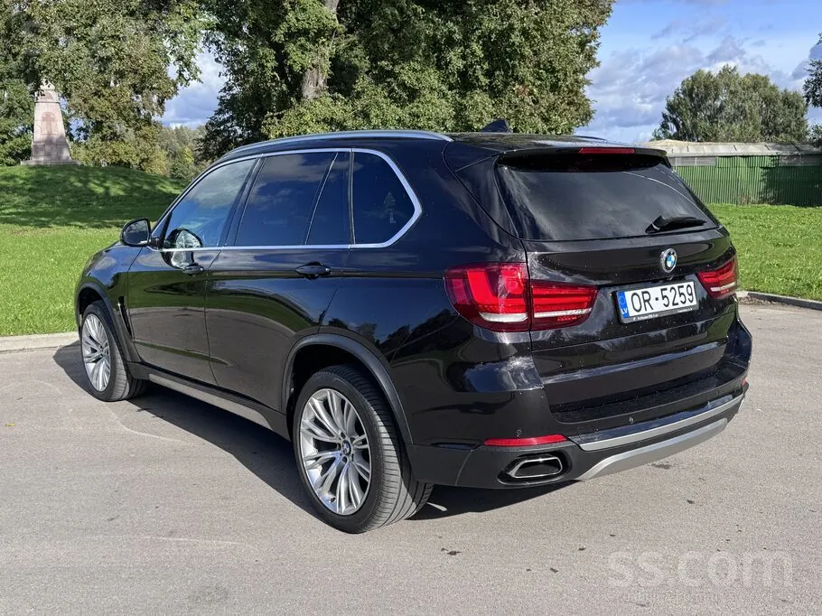 BMW X5 2015 photo 4