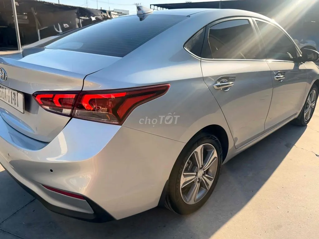 Hyundai Accent 2019 photo 4