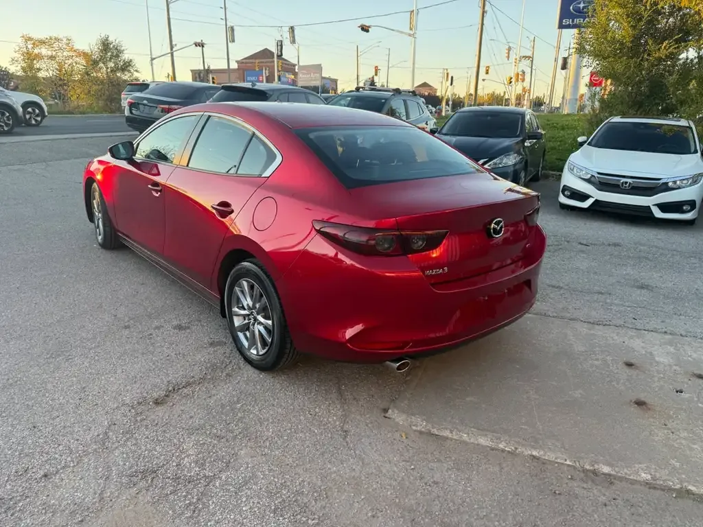 Mazda 3 2021 photo 3